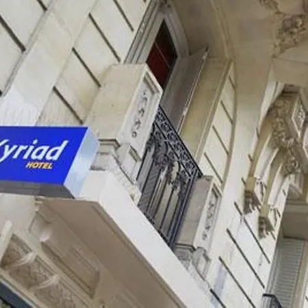 Kyriad 18 - Porte De Clignancourt - Montmartre 3* Παρίσι