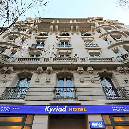 Kyriad 18 - Porte De Clignancourt - Montmartre Parijs