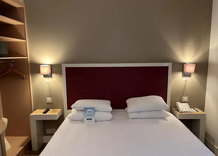 كيرياد 18 - بورت دو كليجنانكورت - مونمارتر 3*