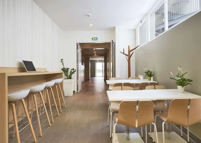 كيرياد 18 - بورت دو كليجنانكورت - مونمارتر فندق باريس