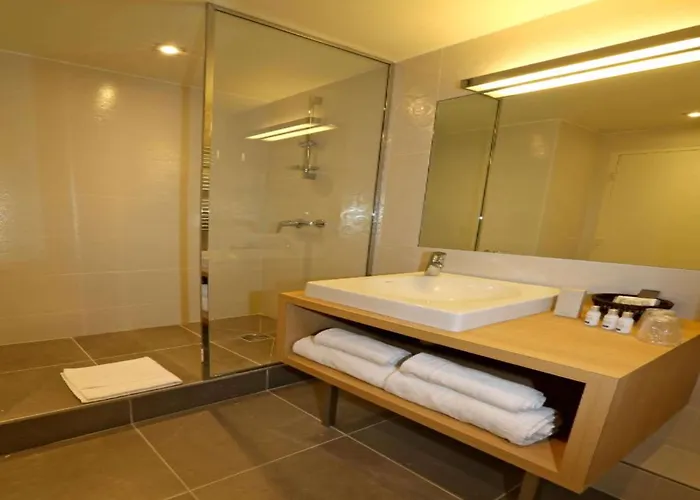 كيرياد 18 - بورت دو كليجنانكورت - مونمارتر فندق