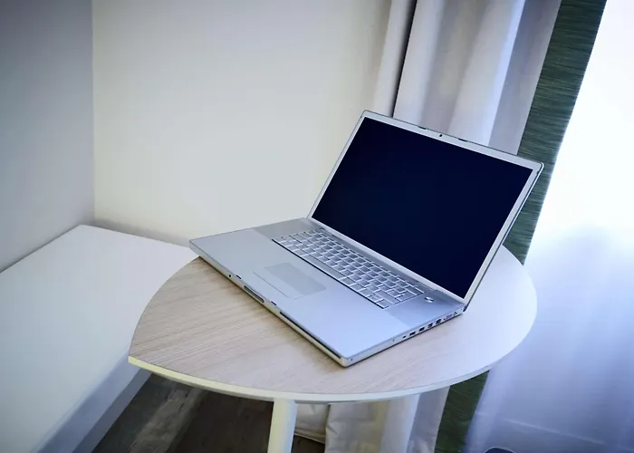 كيرياد 18 - بورت دو كليجنانكورت - مونمارتر 3*