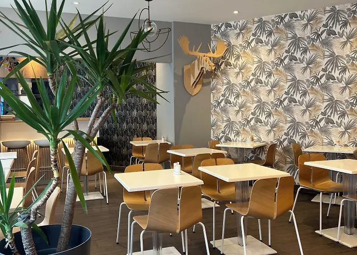 فندق كيرياد 18 - بورت دو كليجنانكورت - مونمارتر